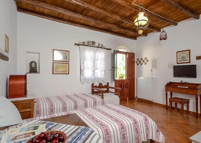 Naxos Filoxenia Апарт-отель Галини