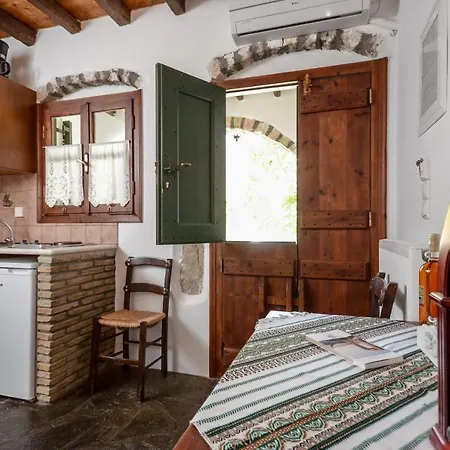 Naxos Filoxenia 3* Галини