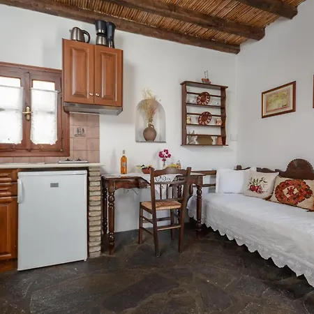 Naxos Filoxenia Апарт-отель