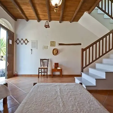 Апарт-отель Naxos Filoxenia