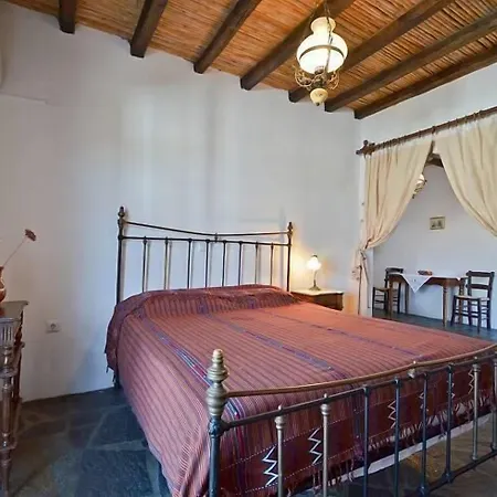 Aparthotel Naxos Filoxenia 3*