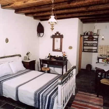 Naxos Filoxenia 4*
