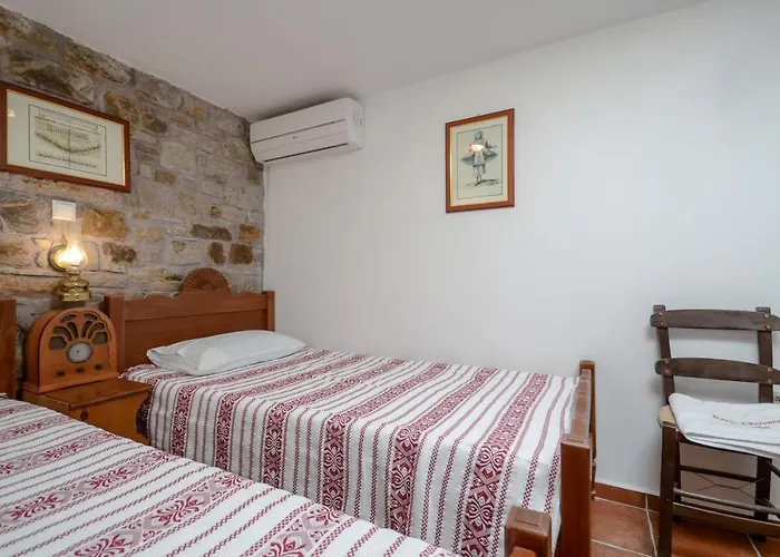 Naxos Filoxenia Apart Otel